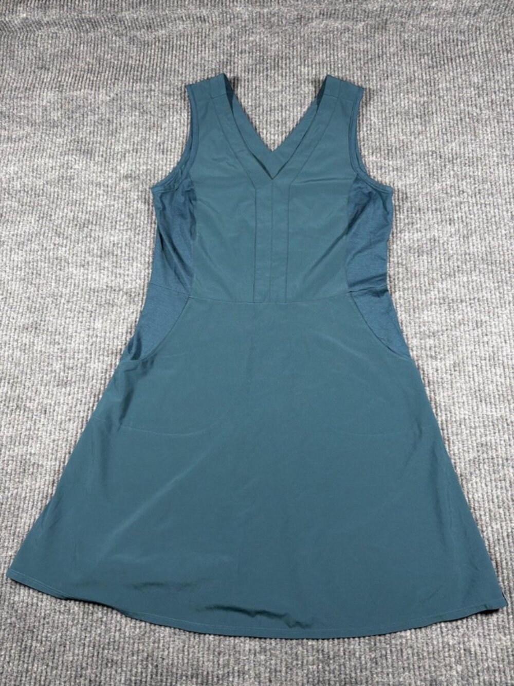 Smartwool Merino Wool Blend Active Dress Green Tennis with Pockets Women's Small